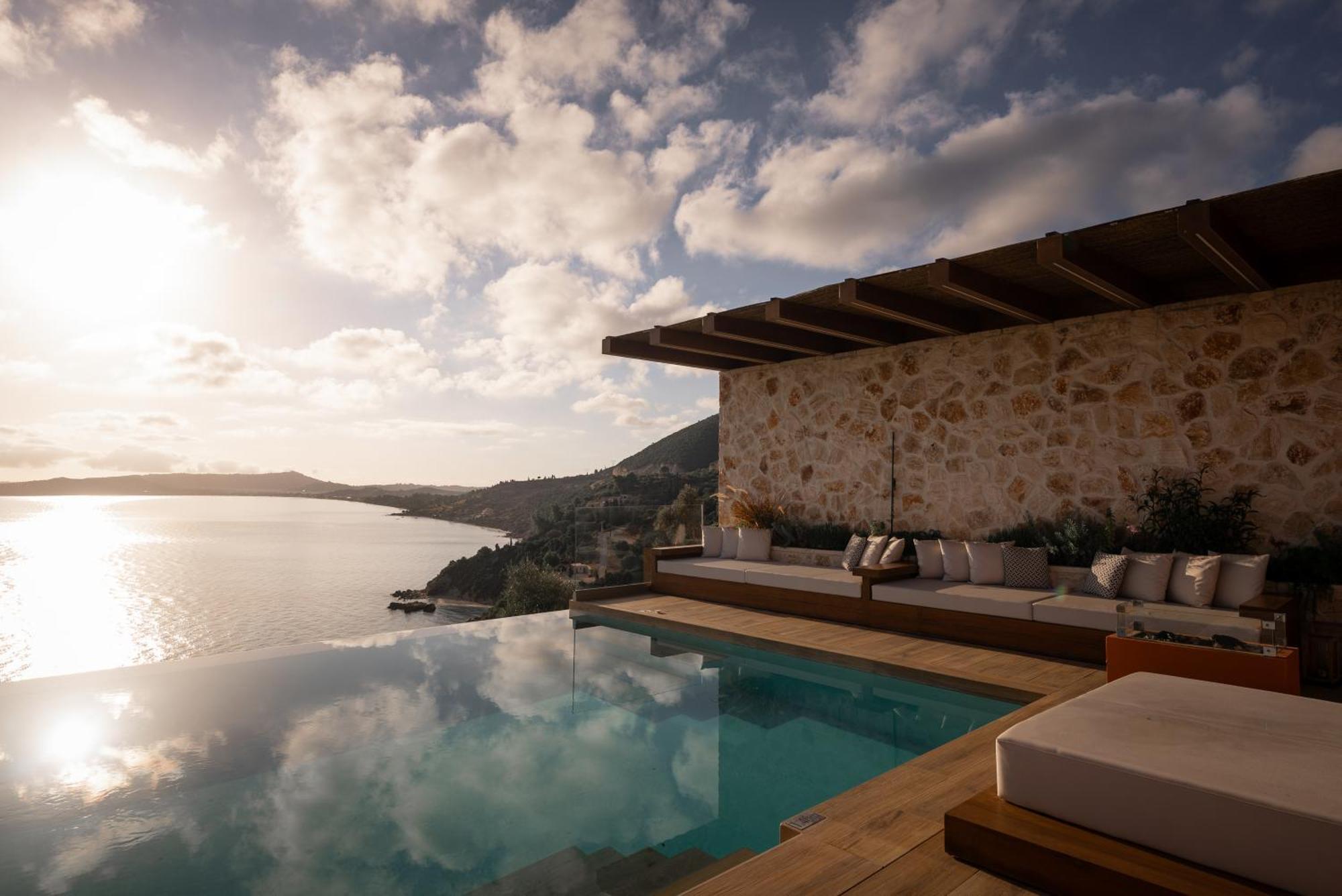 White Springs Retreat Villa Orthoniai Exterior photo